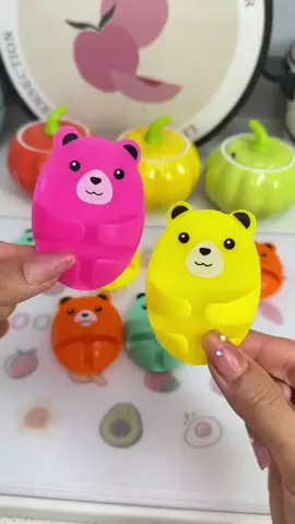 Móc cắm gấu ôm hoạt hình, bộ 4 cái lắp đặt không cần khoan đục, giá đỡ ổ cắm dây điện dán tường #giadoocamdien #giadungtienich #giadungthongminh #xuhuong #trending 