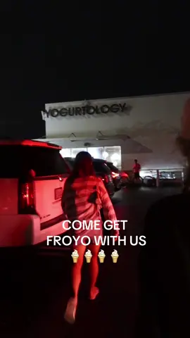 @Yogurtology WE LOVE YOU #froyo #is #life 