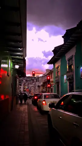 📍Calle Lourdes #lojaecuador🇪🇨 ❤️