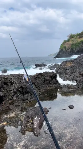 Laut bai sedang tidak baik baik saja 🌊 #anglerlandbasedbali #shorefishing #shorejigging #mancing #fishing 