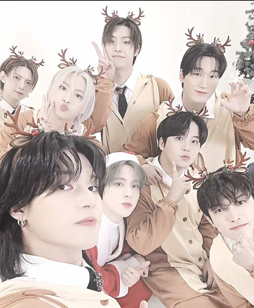 #ateez ot8 edits always make me shed happy tears bro idky 😭😭 #fyp #softedit #foryoupage #kpop #ateez #ot8 #foryou #kpopedit #atiny  
