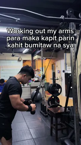 Cancel ang bagyo , sobrang lakas ng gym 🥹😳 NIQS Fitness GYM #armsworkout #tricepworkout #gymmotivation #workout #fbyシvideo #fbreelsfypシ゚ #gohanfitness