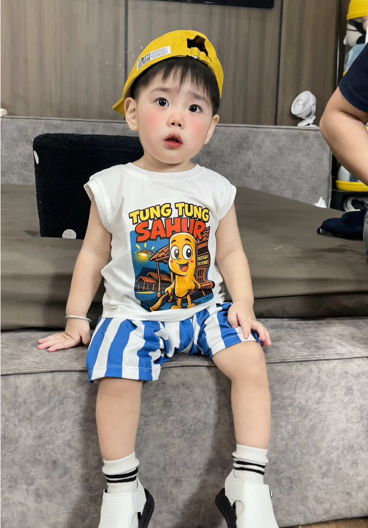 Hot hit quá lunn nè các mẹ ơiii . Tung tung tua 3 lỗ các bé sẽ thích mê đâyy ạ 🥰#giadinhbap🌽 #dohechobe #dobochobeyeu #aophongchobe 