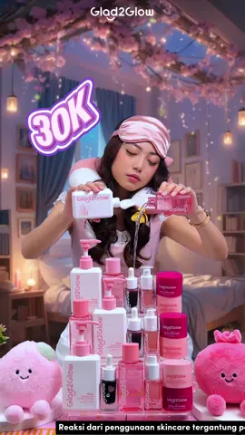 ✨ Siapa butuh filter kalau ada 6pcs Day and Night Set? Kulit jadi kenyal dan glowing, plus mengurangi garis halus 🍑😄 Cuss checkout di TikTok Live now yaah! #g2g #skincareglowing #basicskincareroutine #wajahglowing #antiaging #niacinamide #retinol 