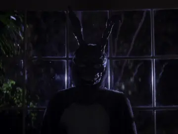 real or imaginary? #donniedarko #donniedarkoedit #frank #jakegyllenhaal #movie #edit #blowthisup #fyp #foryou #viral 