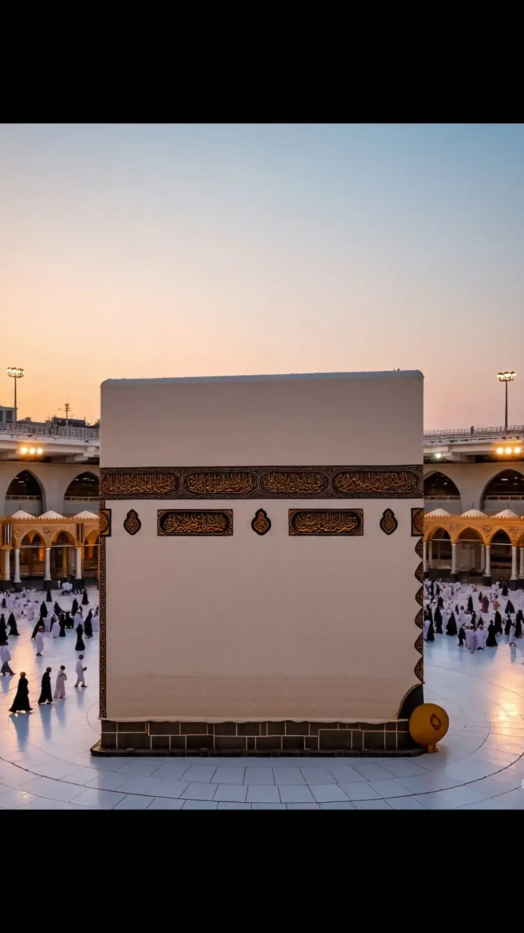 This image captures the majestic beauty of Masjid al-Nabawi, the Prophet's Mosque, located in the holy city of Madina. The iconic green dome marks the resting place of the Prophet Muhammad (PBUH). Surrounded by elegant minarets, the mosque's stunning architecture is illuminated under a clear blue sky. The expansive marble courtyard reflects the soft sunlight, creating a serene and spiritual atmosphere. Pilgrims are seen peacefully walking and praying, symbolizing the unity and devotion of Muslims from around the world. This sacred site is not only an architectural masterpiece but also a place of deep reverence and tranquility. #unfrezzmyaccount  #viral  #trading  #naatstatus  #mashallah  #foryou  #unfreez