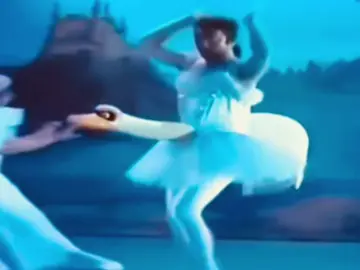 Odette new revamped? #MLBBDinoEggHunt #MLBBDinoPlanet  #revamped #flop #odette #intro #flop #cupcakke #nerf 