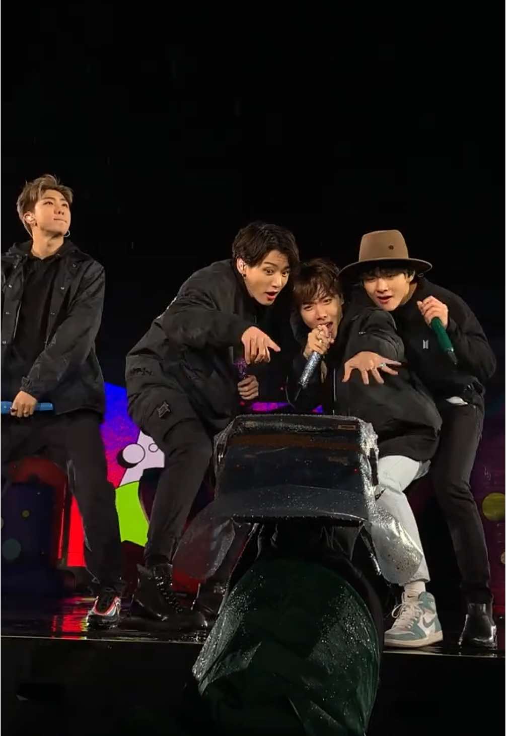 VS What 750$ with soundcheck got me 5•12•19 soldier field , so not looking forward to these ticket prices 😭#lyssysthefinal2019 #jhope #jungkook #parkjimin #minyoongi #kimseokjin #kimnamjoon #kimtaehyung #bts 