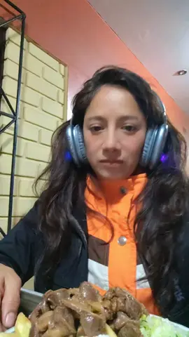 Con The safety dance😎😎 Solo conocedores😎😎😎 