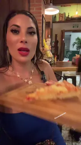 Rico lugar para cenar pizza en Puerto Vallarta  @Como Pizza  #puertovallarta #jalisco #pizzas #pizza #comida #comidarapida #quecomer #quehacer #adondeir #mty #vallarta #nuevoleon #cdmx #edomex #guadalupenl #gdl #tijuana 