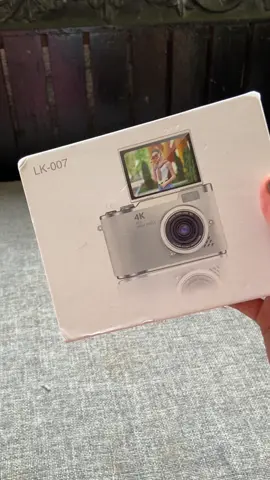 Unboxingg mustt have itt!! 📸#digicam #checkoutnow🛒🛒✅ #foryoupage #digitalcamera #flip 