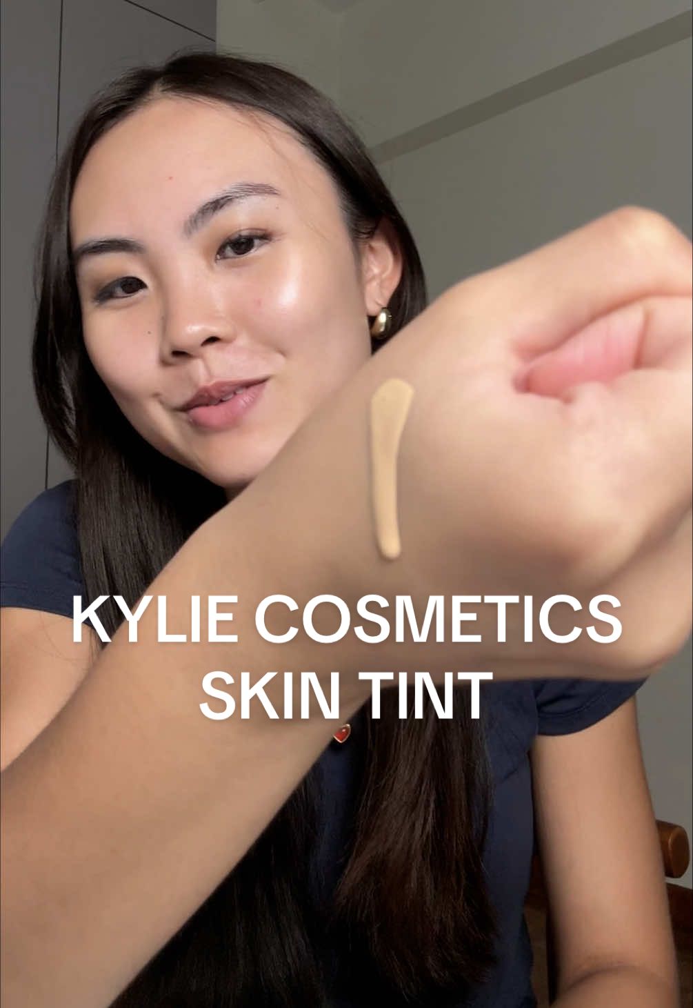 Kylie 👏🏻👏🏻 couldn’t have asked for a better intro to my first skin tint / foundation!  @Kylie Cosmetics #makeup #skintint #foundation #kyliejenner #kylie #cosmetics #beauty #lightweight 