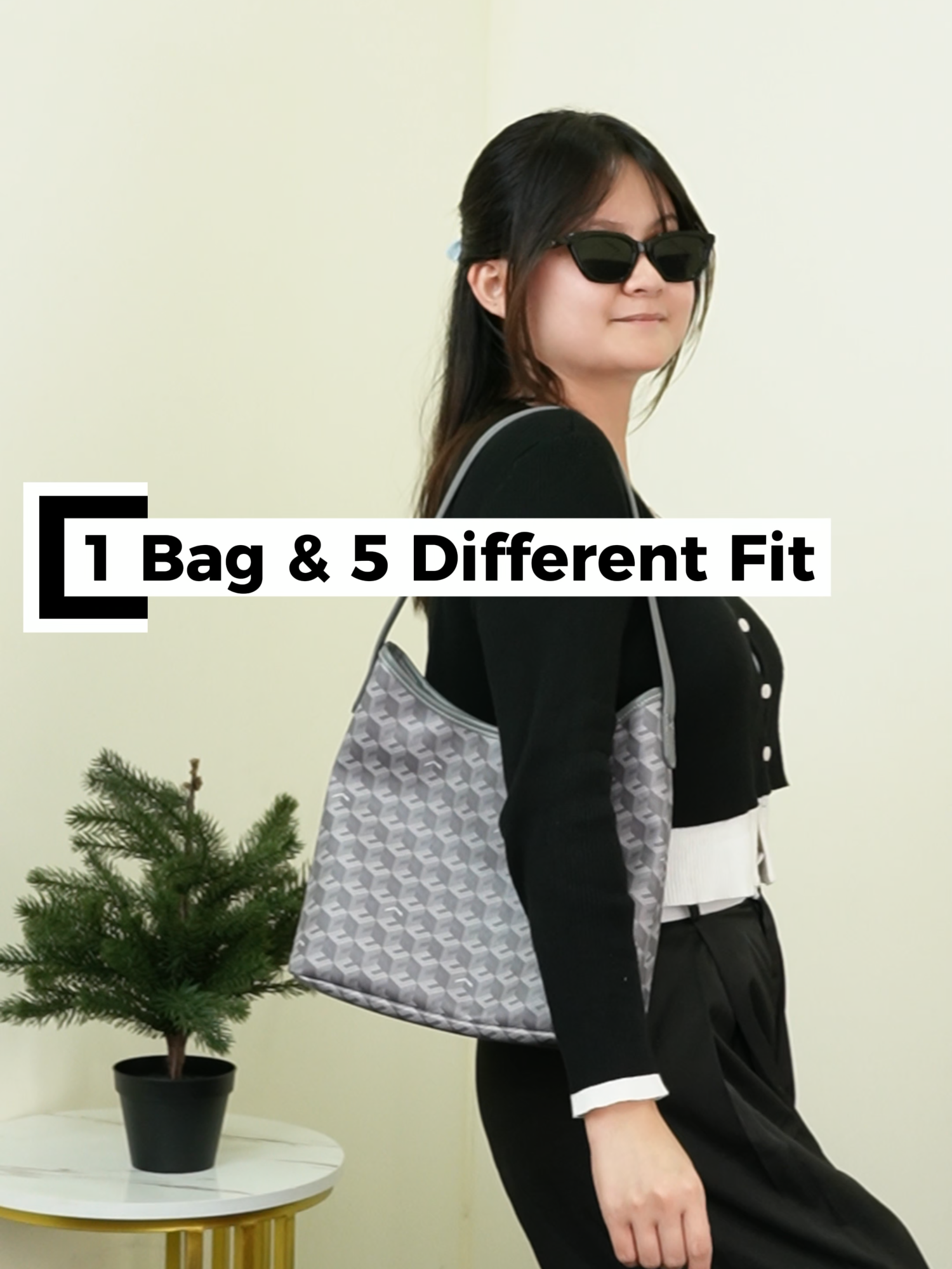 1 Tas bisa cocok banget dipakai berbagai macam outfit kamu🥰 gaperlu punya banyak tas, cukup pakai tas dari Christy Ng ini🥰 #trend #christyng #tas #taswanita #bestseller #bag #handbag #fyp #outfit