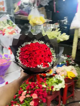 natural flower bouquet 💜 Inbox to please your order what’s up 01880-255947 #Bangladesh #flowerbouquet  