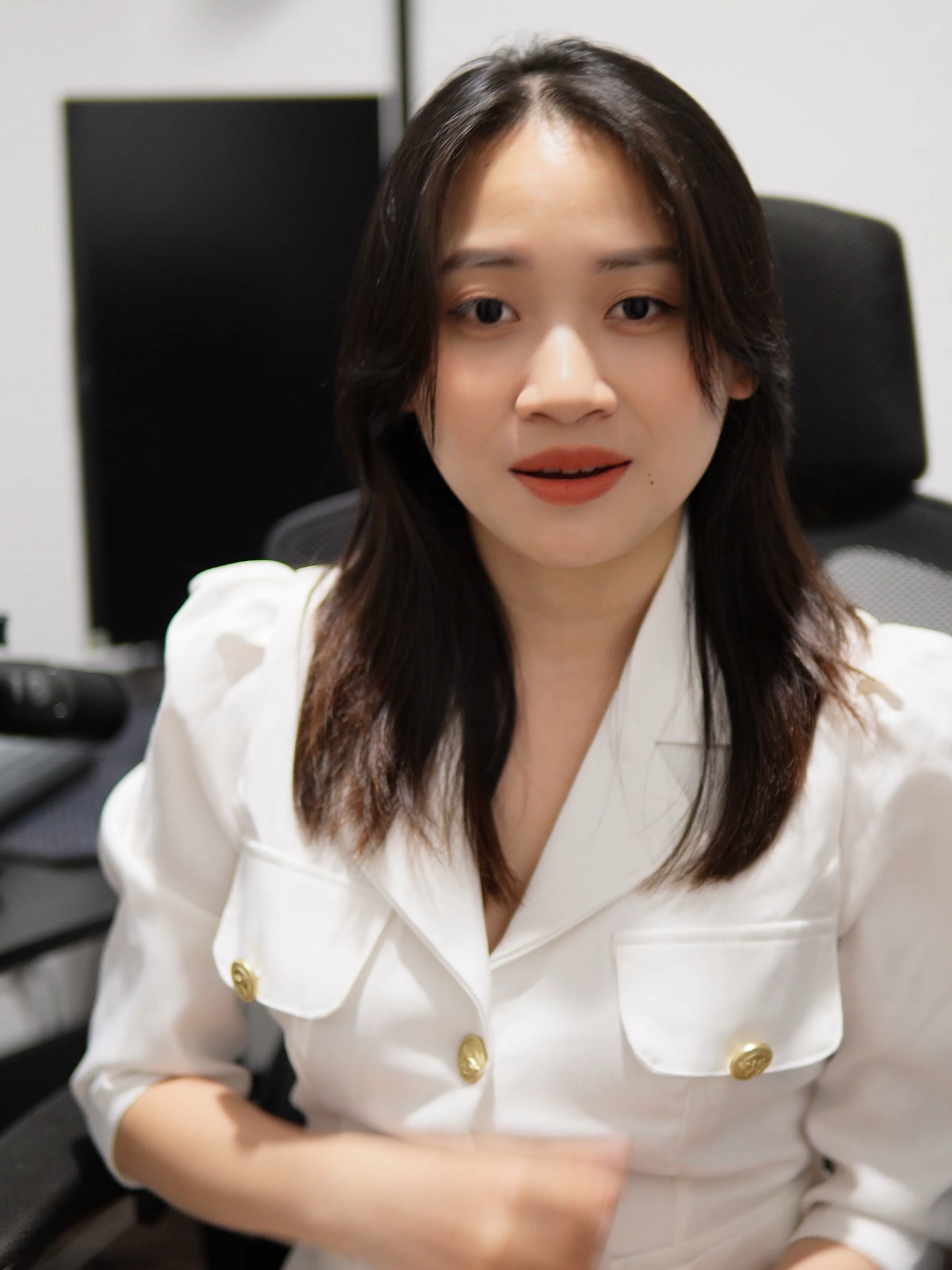 Mọi sân khấu vĩ đại đều bắt đầu từ một căn phòng trống. Bạn có muốn cùng chúng tôi biến nơi này thành tâm điểm? #dangky #idollive #xuhuongtiktokk #livestreamer #htseapro #tuyendung