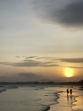 không sao đâu mà, rồi sẽ quên nhau thôi mà..