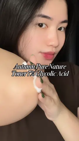 mau kulit cerah? Rajin exfo sih kuncinya , jujur sehari” pakai toner exfo ini kulit jauh cerahan ! @AutumnPureNature #glycolicacidtoner #glycolicacid #autumntoner #tonerbadan #exfoliation 