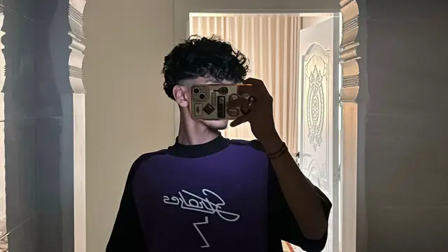 اشوف الوقت !                                                                                       #fyp #foryoupage #viral #المدينه_المنوره #illu 