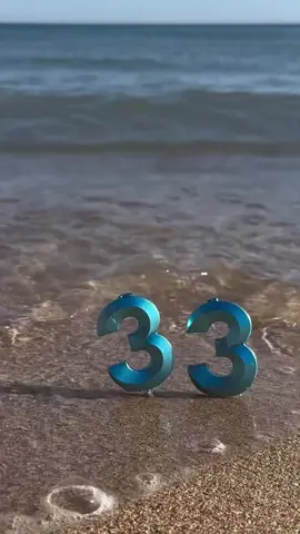 Çox izləyicilərimin istəyinə uyğun bu il #33 yaşı olanlar üçün də video paylaşıram. Təbrik edirəm #33 yaşı olan hər kəsi👏🏻🎂