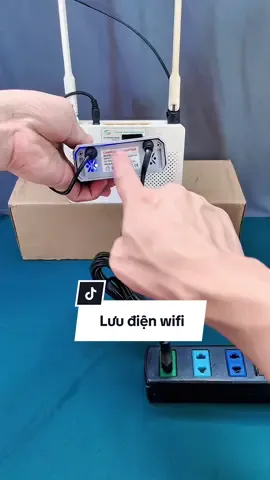 Bộ lưu điện ups của wifi và camera dùng khi mất điện ngày hè mưa bão thay cho adapter cũ khá tiện dụng. #boluudienwifi #boluudienups #luudienwifi 