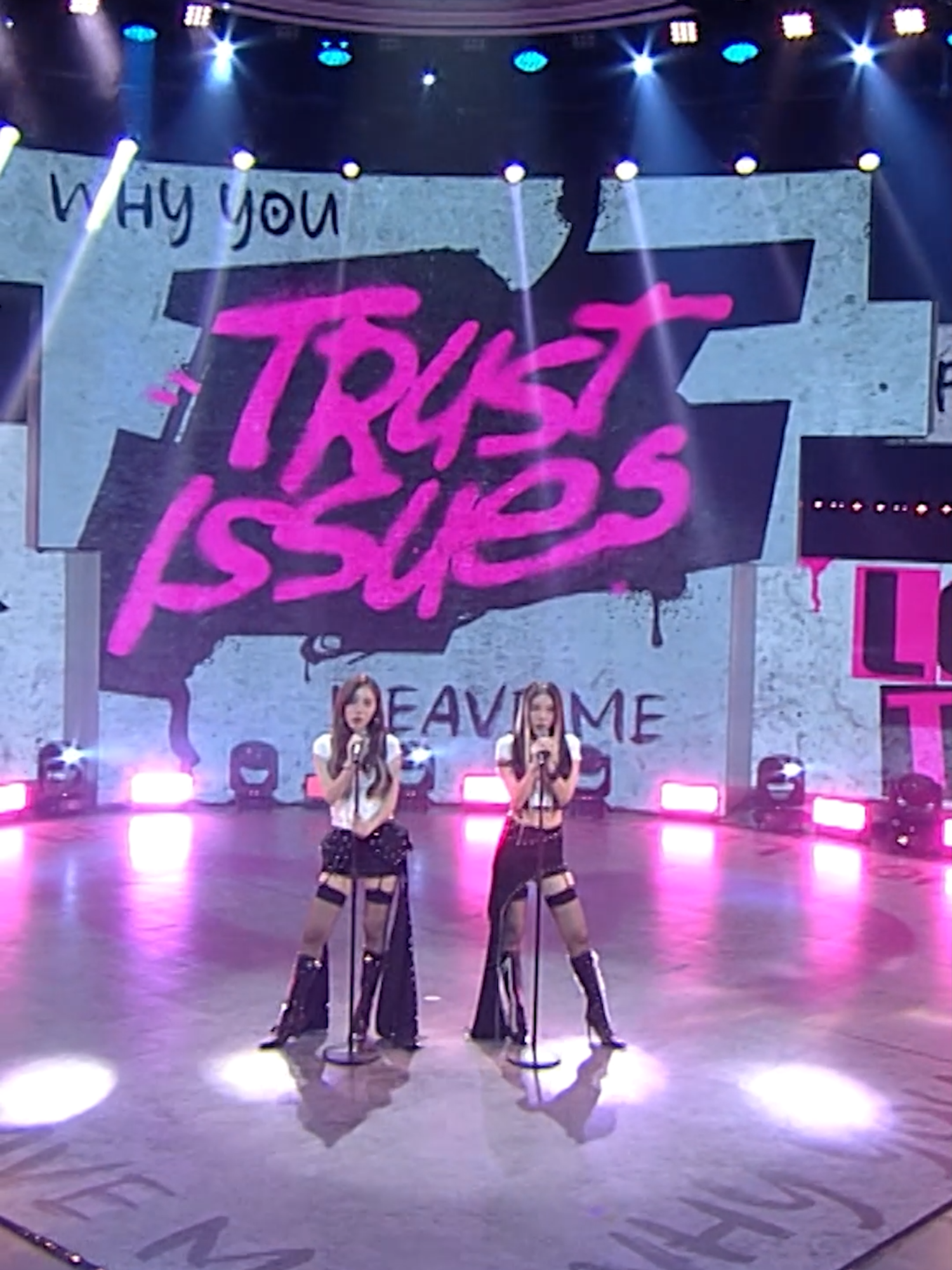 เพลง   TRUST ISSUES (ไว้ใจไม่ไหว)  ศิลปิน  DIDIxDADA 📍@didixdada_official 🖥️YouTube : T-POP STAGE All Music you can reach! #DIDIxDADA #DIDIxDADA_TRUSTISSUES #DIDIxDADA_ไว้ใจไม่ไหว #TRUSTISSUES #ไว้ใจไม่ไหว  #litentertainmentth #TpopstagepresentedbyPEPSIweek29 / 2025 #TpopStagepresentedbyPEPSI ทุกวันพฤหัสบดี เวลา 21.45 น. ทางช่อง #Workpoint23 #Workpoint #TPOP