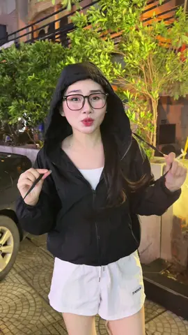 Áo khoác nữ vải gió nhăn 2 lớp  #aokhoac #aogio #aokhoacgio #aogionhan #gianghuongcardina 