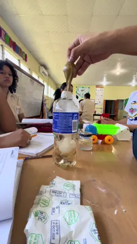 #nothingbeatsajet2holiday #fyp #paratii 