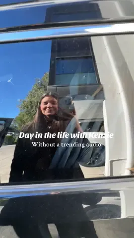 Spend the day with me 🩷🩷#dayinmylife #content #contentday #creator #dayintheli #OOTD #socialmedia #socialmediahire #socialmedia #marketing #daywithme #spendthedaywithme #fashioncompany #fashionbrand #fyp #foryou #foryoupage #fashionshow 