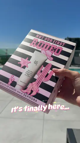 ☀️ Finally! Beauty of Joseon’s new Day Dew Sunscreen is here — and you can now grab it at Sephora! Lightweight, glowy, and perfect for everyday 🌿@Beauty of Joseon @Beauty of Joseon US   #beautyofjoseon #beautyofjoseonsunscreen #sephora #sephorahaul #sunscreen #spf #koreansunsccreen #usspf #ugcbeauty #ugccreator #ugccreator #skincarecontent #dewyskin #spflover