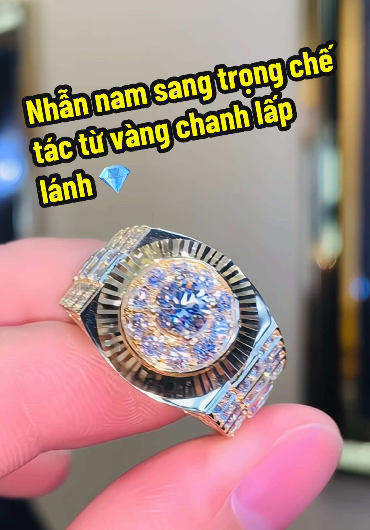 Nhẫn nam sang trọng chế tác từ vàng chanh lấp lánh 💎 #tamluxury #diamond #jewelry #gia #xuhuong #nhannam #trangsuc 