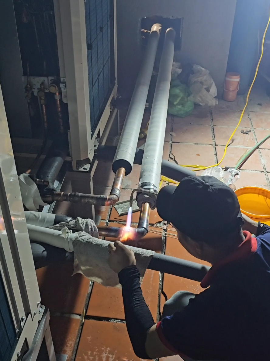 Gia Công Lắp Đặc Máy VRV  #vrv #fcu #nghedienlanh #cool #refrigeration #maylanh  #nghenghiepcuatoi #hanxi 