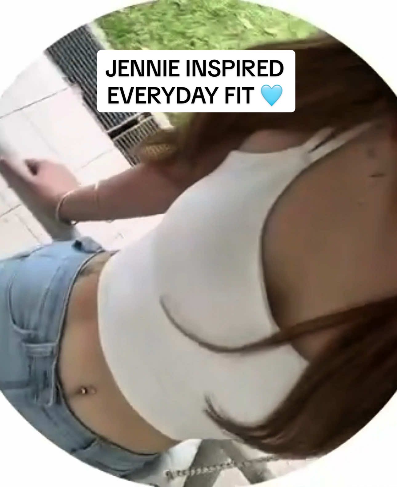 channeling jennie with her airport look 😽 (top is shopee jeans ck!) #fyp #sg #OOTD #fitcheck #inspo #fashion #jennieoutfit #ckjeans 