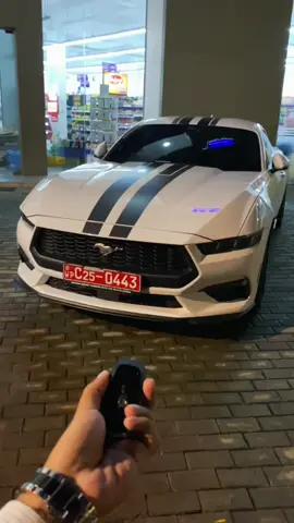 අතුරුගිරියට අලුත් බැහැපු Top ඒවා 😮‍💨🤍 . #srilanka #athurugiriya #mustang #fyp @Mustang Owners Club Sri Lanka @kavishka karunathilaka 
