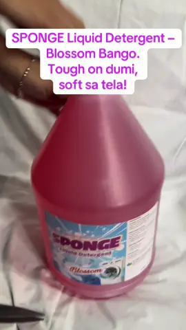 Bango pa lang, panalo na! 💖 Hindi lang linis ang hatid—may freshness din na pang matagalan. Try mo na ang SPONGE Liquid Detergent (Blossom) — Linis na malupit, bango na sulit! 🌸🫧 #SpongeLiquidDetergent #BlossomFresh #LinisSulitBangoMabango #LaundryDayReady #TaglishVibes #SariwangBango #BangoOverload #WaisNaMisis #DetergentGoals #PanaloSaBango