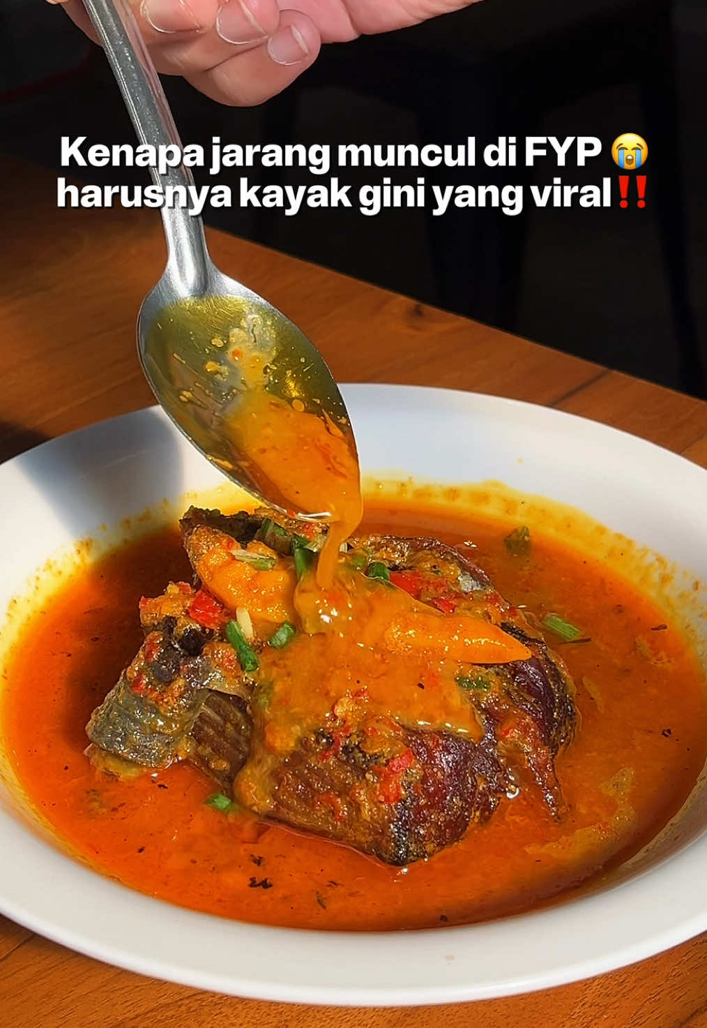 Harusnya kuliner kayak gini yang viral‼️  Seneng banget hari ini bisa nyobain kuliner khas Nusa Tenggara Timur (NTT) yang ada di Malang. Sebenarnya ini bukan kuliner baru, tapi ini kuliner legend yang underrated. Mending langsung makan disini, serius mantep apalagi makan bareng rame-rame ✨Seimamtuaku @Sei Mamtuaku  📍Jl. Panderman No.3 ,Kota Malang (belakang KFC Kawi) ⏰ 08.00 - 22.00 ➖➖➖➖➖➖➖➖➖➖➖ #sei #dolanyokmalang #fyp #foryou #foryoupage 