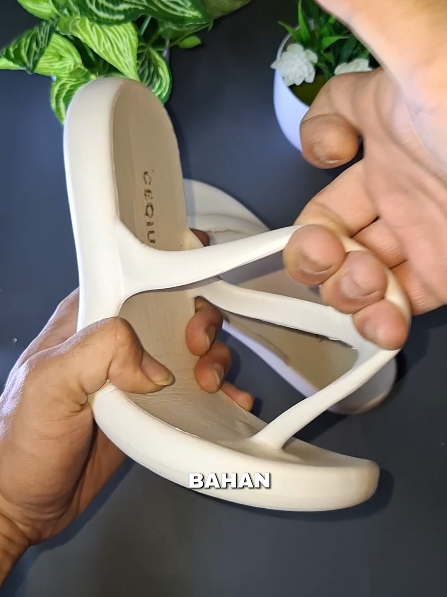 sandal jepit wanita terbaru 2025 elegan #sandaljepitwanita #sandalwanitaelegan #sandalmurah #fypシ゚ #fyp #promogajian 