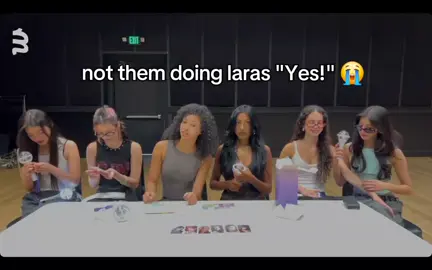 and Yes! #katseyenewligthstick #katseye #KATSEYE #yoonchaekatseye #larakatseye #megankatseye #danielakatseye #sophiakatseye #manonkatseye #prettygirls #katseyefanpage @KATSEYE 
