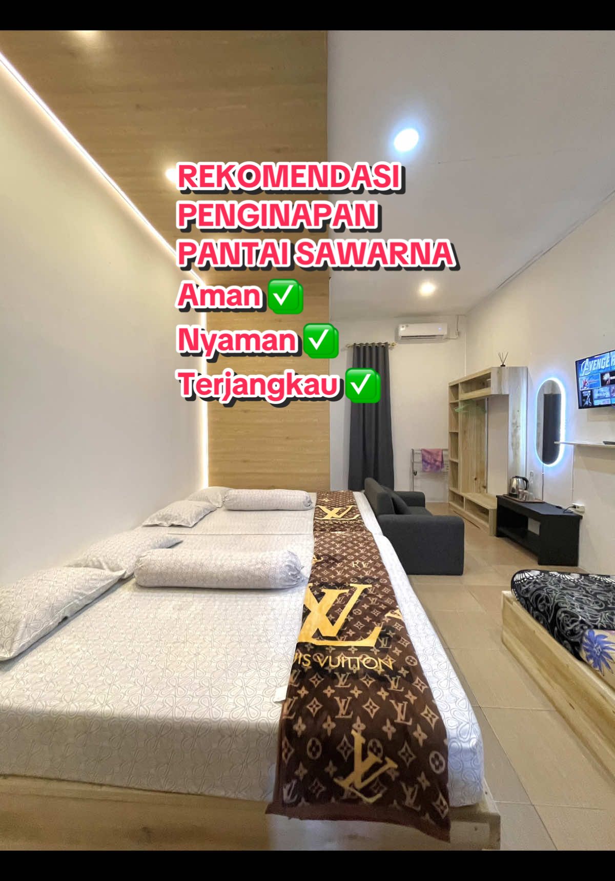 Siap-siap liburan hemat di Sawarna! 🤩 Nikmati promo diskon 50% dari harga normal Rp659.000, jadi cuma Rp329.500 aja! Buruan, promo ini berlaku dari 25 Juli - 25 Agustus 2025! Fasilitas kamar:  * 3 Kamar ber-AC  * 3 Kasur  * Kamar mandi dalam  * Smart TV  * Lemari penyimpanan barang  * Pemanas air  * Dapur bersama  * Gratis Wi-Fi  * Hanger handuk  * Kapasitas hingga 6 orang #PromoLiburan #Diskon50Persen #PenginapanSawarna #SawarnaBeach #WisataSawarna               