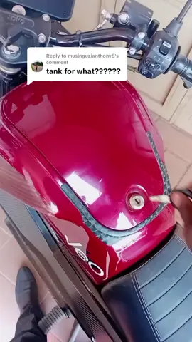 Replying to @musinguzianthony8 Tank is for storage my brother...storage compartment. That's it. @spiro_uganda @Union App UG  #electricbike #spirobikes