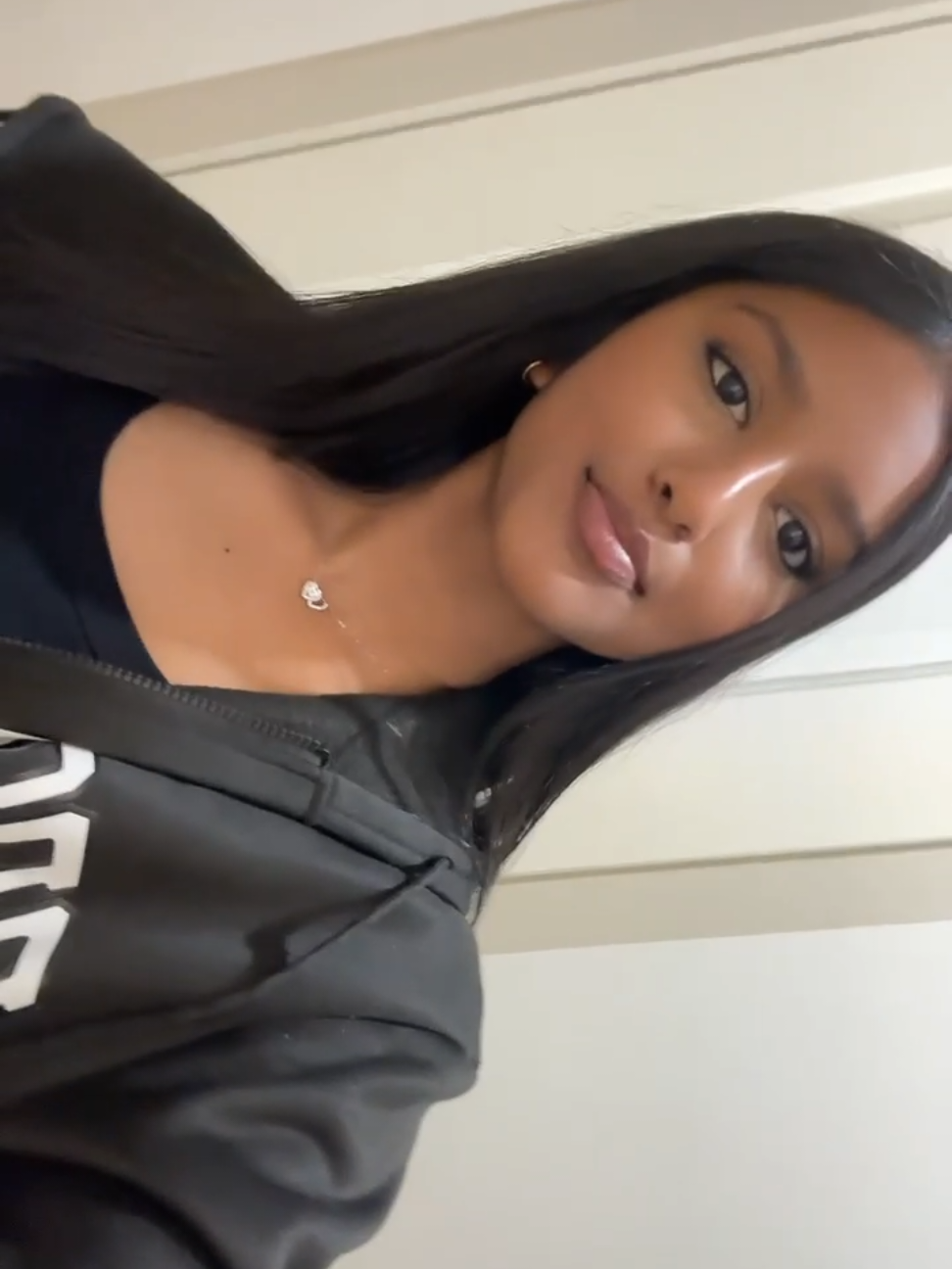 vintage girll #huzz #fyp #browngirl #mallu #melbourne #xyzabc 