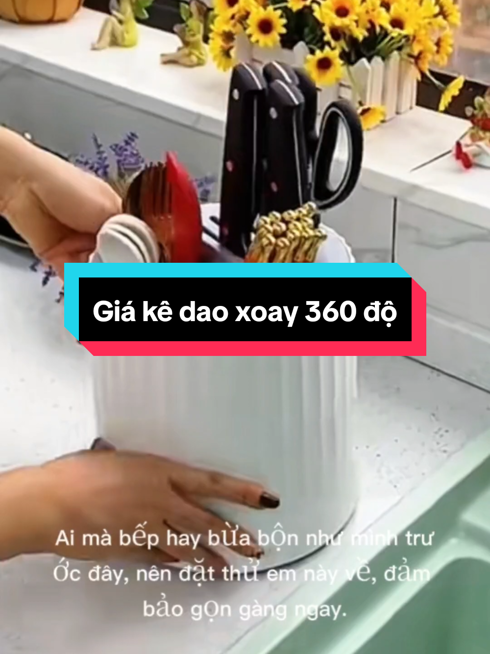 Giá kê dao xoay 360 độ#giadung #giadungnhabep #giakedaoxoay #giakedao360 #giakedaonhabep 