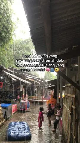 🥹🫂#2018 #2022 #eracovid19 #korona#masakecil#nostalgia #songvibes #jamandulu #dirumahaja #