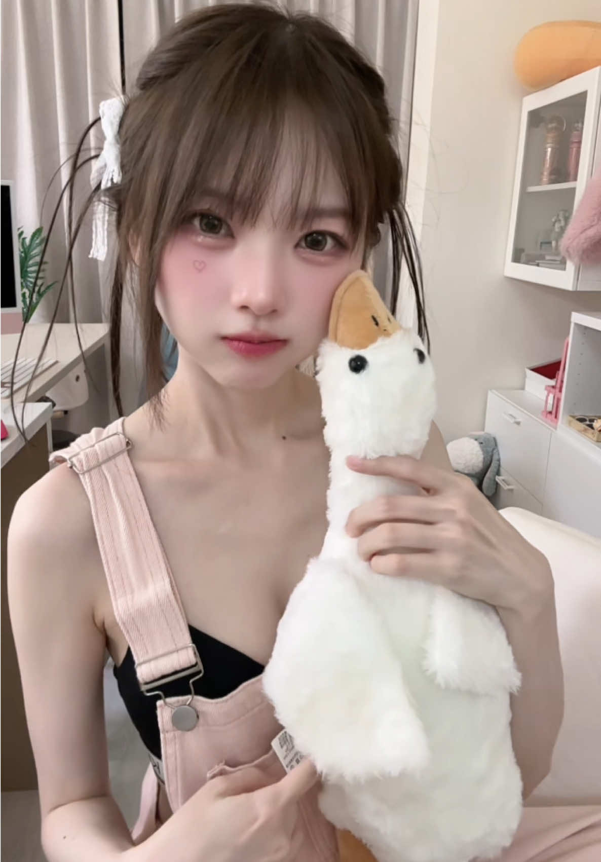 嗚哈哈哈 (՞⸝⸝o̴̶̷̥᷅ ̫ o̴̶̷᷄⸝⸝՞)و