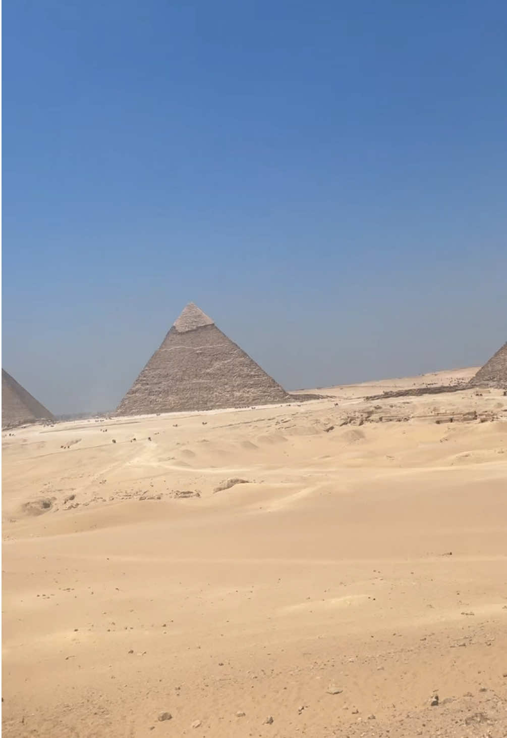 Pyramidsss #fyp #foryou #foryoupage #fypシ #egypt #dubai #viral #OOTD #outfit #Summer #grwm #makeup #jewelry #grwmoutfit #fashion #pyramids #frankocean #مصر #اكسبلور 