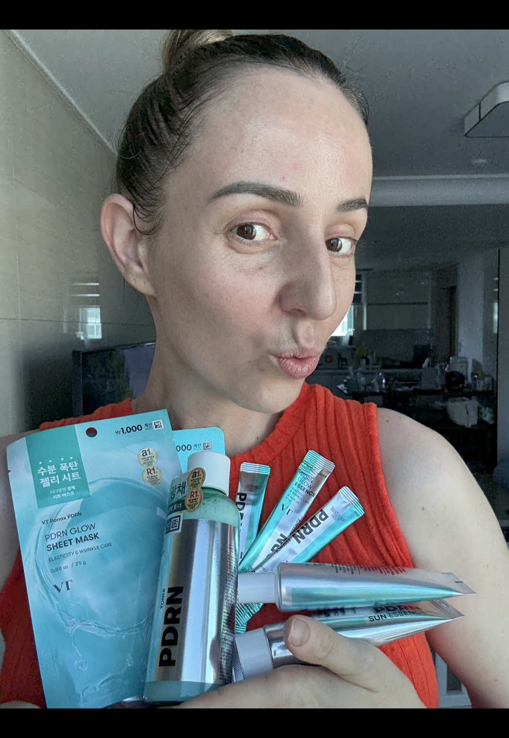 “See It at Daiso? Grab It!” New PDRN line from @vtcosmetics_global in Daiso it’s really what you need for elasticity and wrinkle care 🌸💕 #Vtcosmetics #Daisopdrn #Vtdaiso #Pdrn #Pdrnessence             