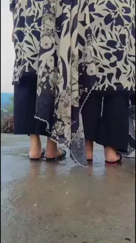 DoSt 🖤🫂#bestfrndforever #flyp #chanda #Mano #viral #viralvideo #unfreezaccount #viewsproblem😭 #charhoi_ajk🥀🖤 