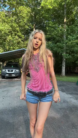 Put this on to go nowhere 🥰 #OOTD #fitcheck #trending #fyp 