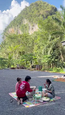 เย็นนี้กินหมูกระทะหน้าบ้านค่าบ 🥰 #หมูกระทะ #ปางกี้ #อย่าปิดการมองเห็น #บ้านสวนปางกี้ 