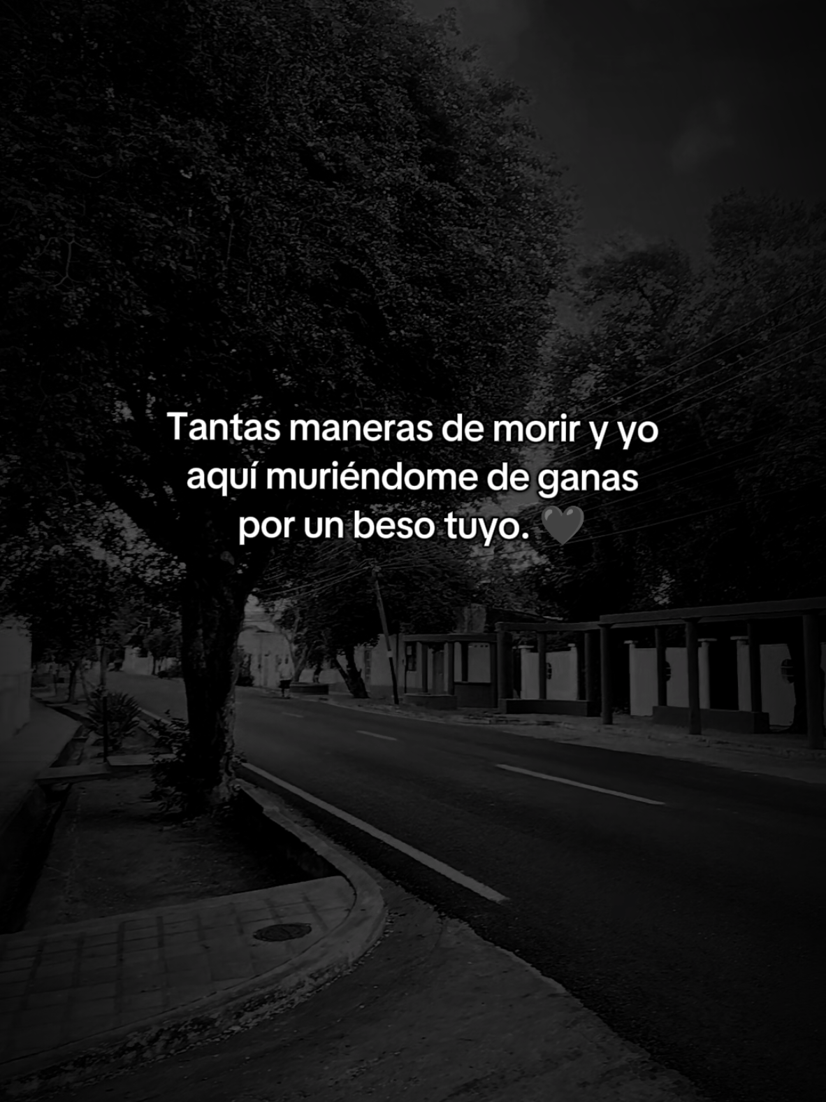 Por un beso tuyo... 🖤 #NovaYJory #RkmYKenY #Besame #UnBeso #Ganas #BuenDia #Musica 