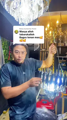 Membalas @Rumi buruan bunda lampu gantung kristal ini mewah lagi promo juga #lampu #lampugantung #lampukristal #led #perkakas #fyp 